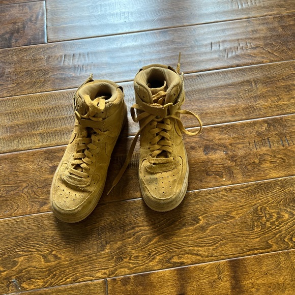 Nike Air Force 1 One High GS Wheat Flax Brown Suede 5Y = 6.5 Women's - Picture 3 of 14